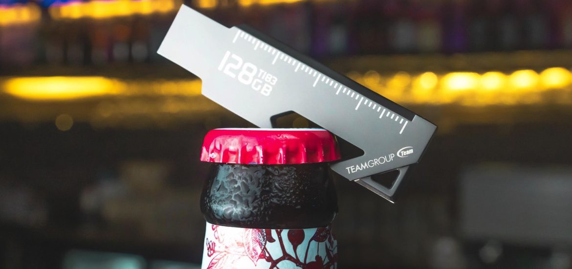 eamGroup's T183 USB Flash Drive